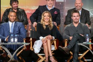 Katie Cassidy feet photo thumbnail