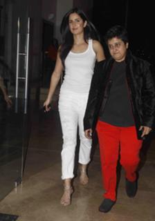 Katrina Kaif feet photo thumbnail