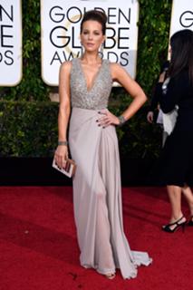 Kate Beckinsale feet photo thumbnail
