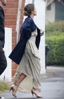 Nikki Reed feet photo thumbnail