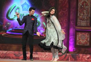 Katrina Kaif feet photo thumbnail