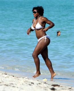Serena Williams feet photo thumbnail