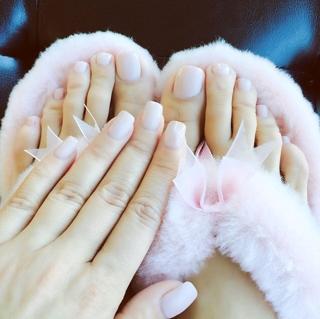 Amber Rose feet photo thumbnail