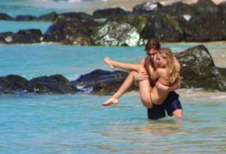 Kimberley Garner feet photo thumbnail