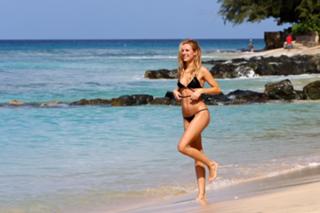 Kimberley Garner feet photo thumbnail
