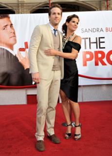 Sandra Bullock feet photo thumbnail