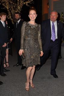 Julianne Moore feet photo thumbnail