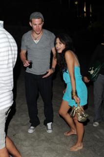 Jenna Dewan feet photo thumbnail