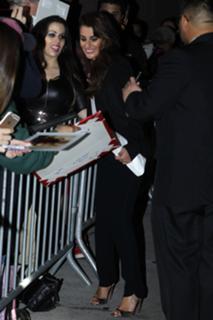 Lea Michele feet photo thumbnail