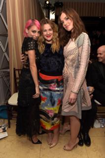Minka Kelly feet photo thumbnail