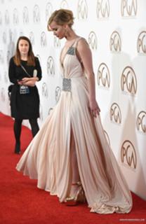 Jennifer Lawrence feet photo thumbnail