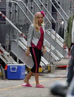 Ashley Tisdale feet photo thumbnail