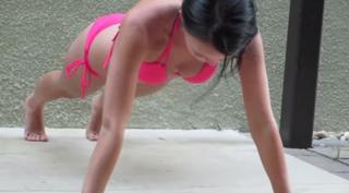 Brittney Smith feet photo thumbnail