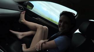 Brittney Smith feet photo thumbnail