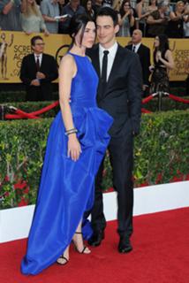Julianna Margulies feet photo thumbnail