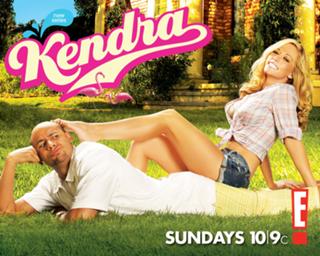 Kendra Wilkinson feet photo thumbnail