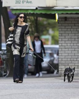 Famke Janssen feet photo thumbnail