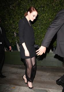 Emma Stone feet photo thumbnail