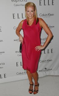Chelsea Handler feet photo thumbnail