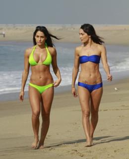 Nikki Garcia feet photo thumbnail