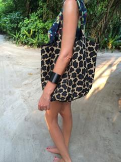 Alessia Marcuzzi feet photo thumbnail