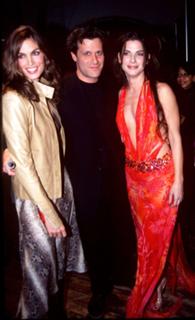 Sandra Bullock feet photo thumbnail