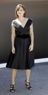 Sandra Bullock feet photo thumbnail