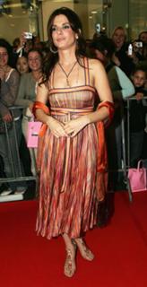 Sandra Bullock feet photo thumbnail