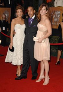 Sandra Bullock feet photo thumbnail
