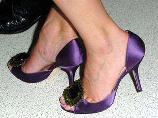 Sandra Bullock feet photo thumbnail