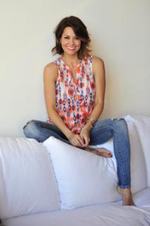 Brooke Burke feet photo thumbnail