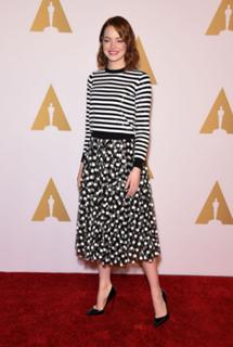 Emma Stone feet photo thumbnail