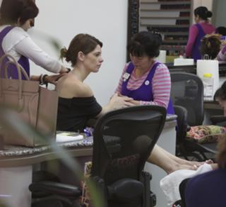 Ashley Greene feet photo thumbnail