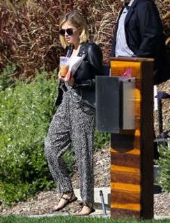 Ashley Benson feet photo thumbnail