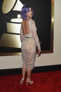 Katy Perry feet photo thumbnail