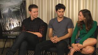 Kaya Scodelario feet photo thumbnail