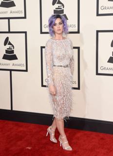 Katy Perry feet photo thumbnail