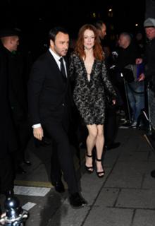 Julianne Moore feet photo thumbnail