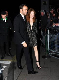 Julianne Moore feet photo thumbnail