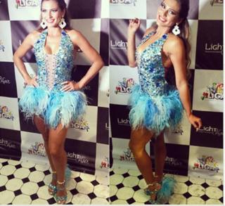 Lívia Andrade feet photo thumbnail