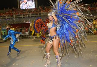 Lívia Andrade feet photo thumbnail