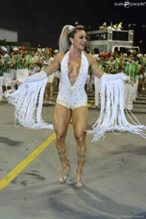 Juliana Salimeni feet photo thumbnail