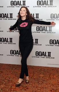 Anna Friel feet photo thumbnail