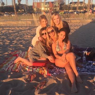 Francia Raisa feet photo thumbnail