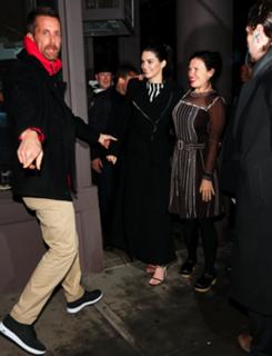 Kendall Jenner feet photo thumbnail