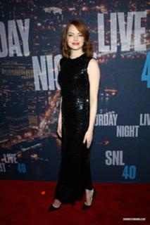 Emma Stone feet photo thumbnail