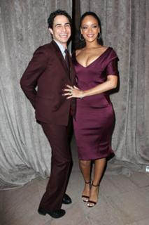 Rihanna feet photo thumbnail