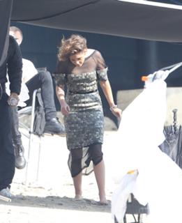 Kristen Stewart feet photo thumbnail