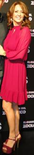 Andrea Legarreta feet photo thumbnail