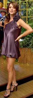 Andrea Legarreta feet photo thumbnail